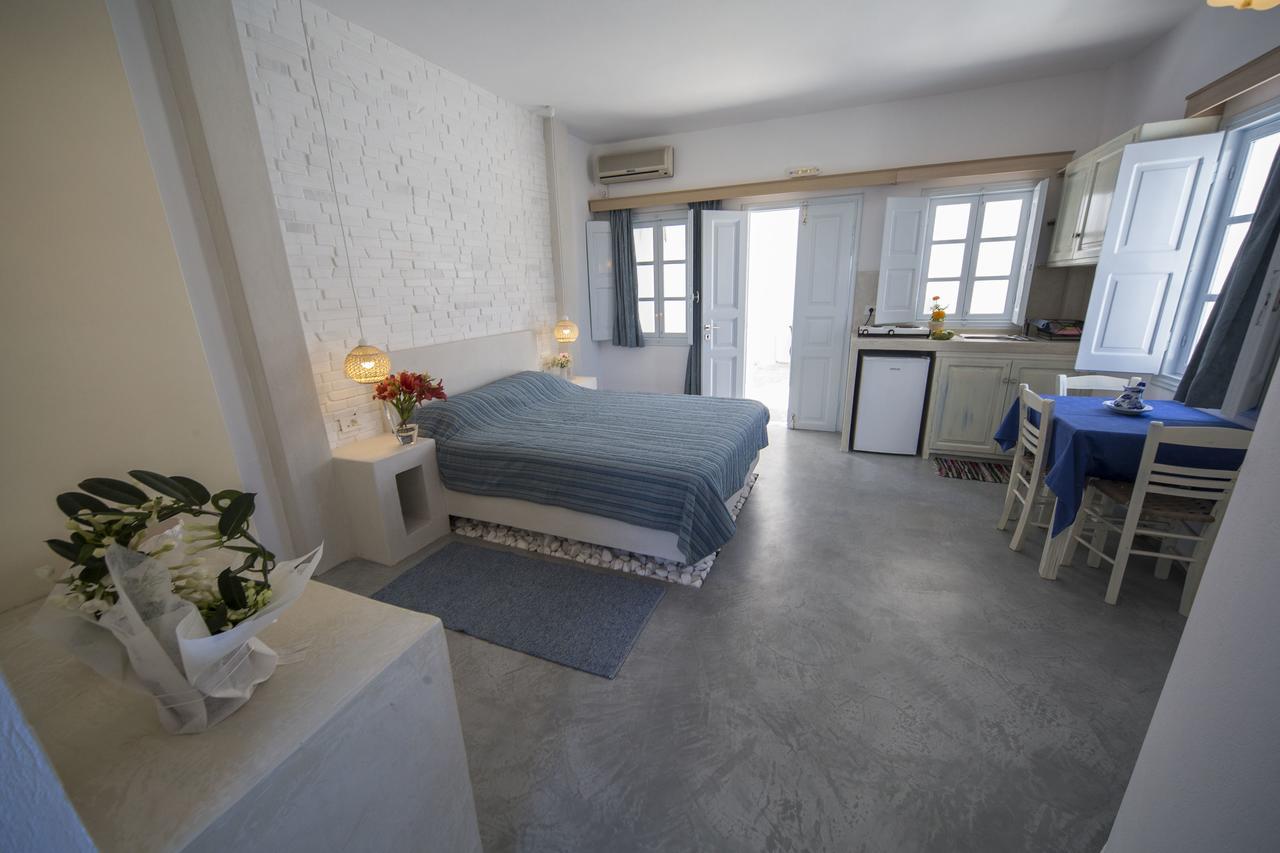 Ianthe Apartments & Villa Oia  Exterior photo