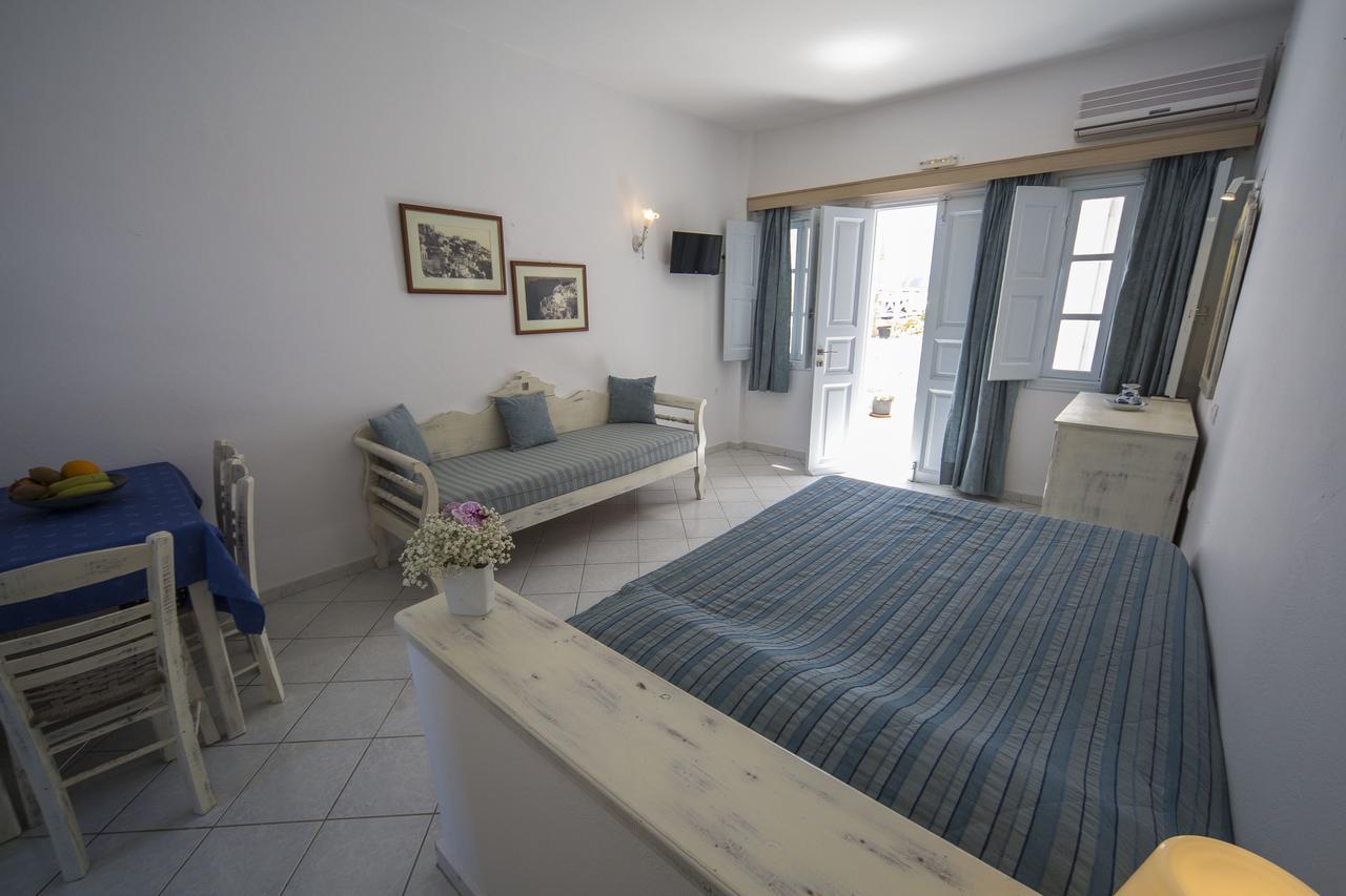 Ianthe Apartments & Villa Oia  Exterior photo